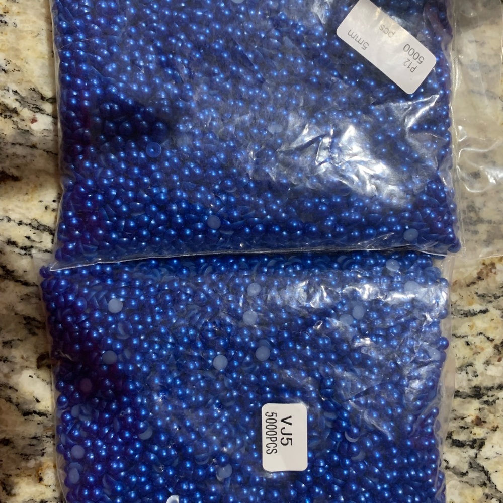 dark blue flat back pearls